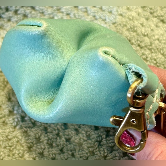 Portland Leather Goods Mint Green Fortune Cookie Pouch Bag Organizer Keychain - Picture 10 of 16